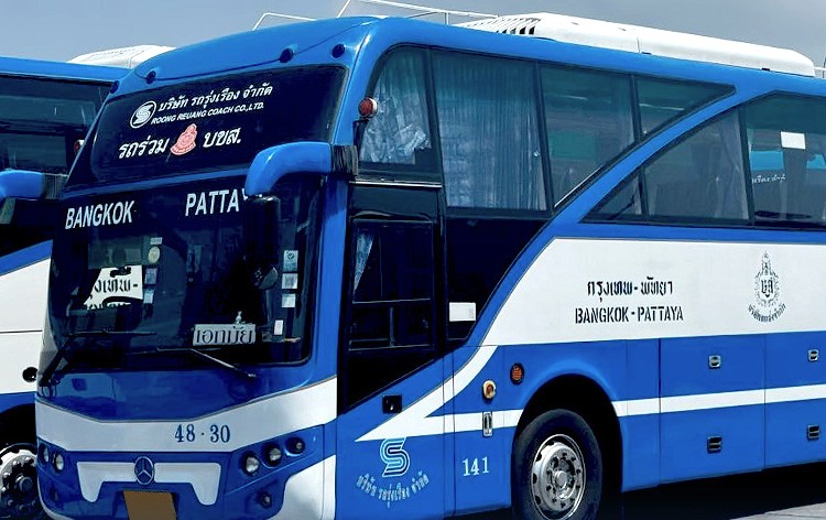 Roong Reuang Coach (RRC bus) Roong Reuang Coach (RRC bus)
