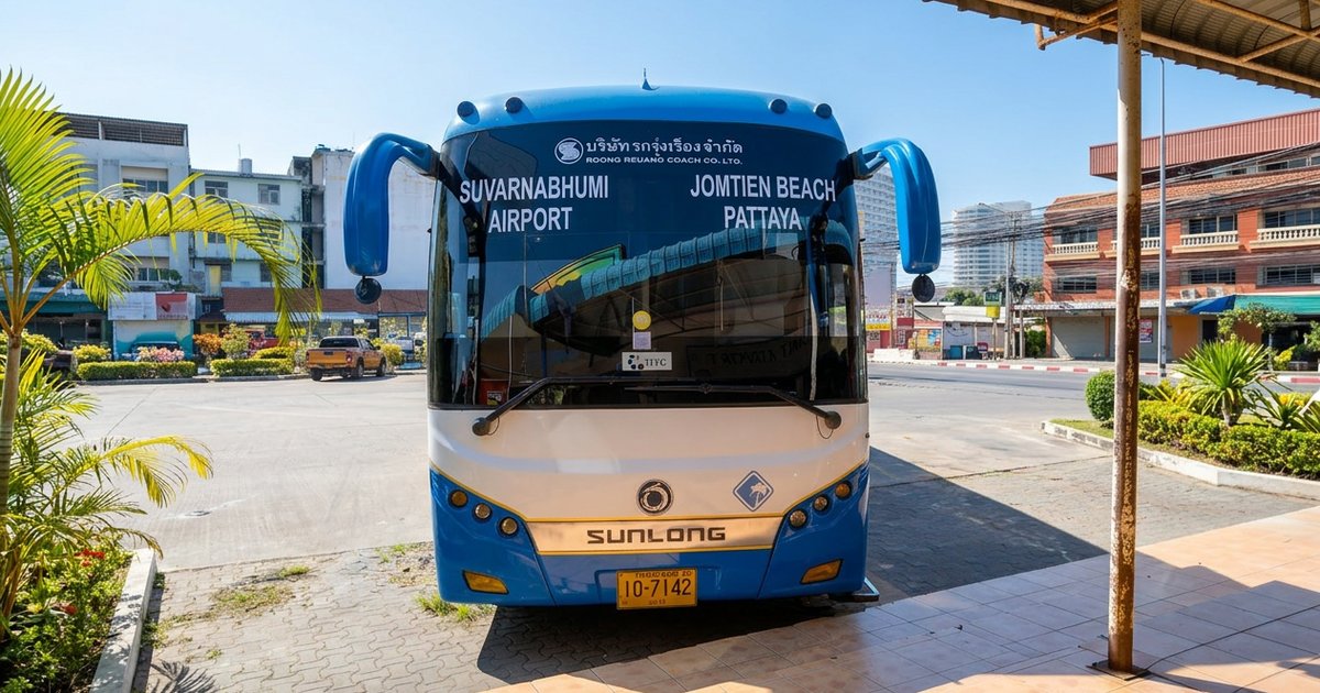 Roong Reuang Coach