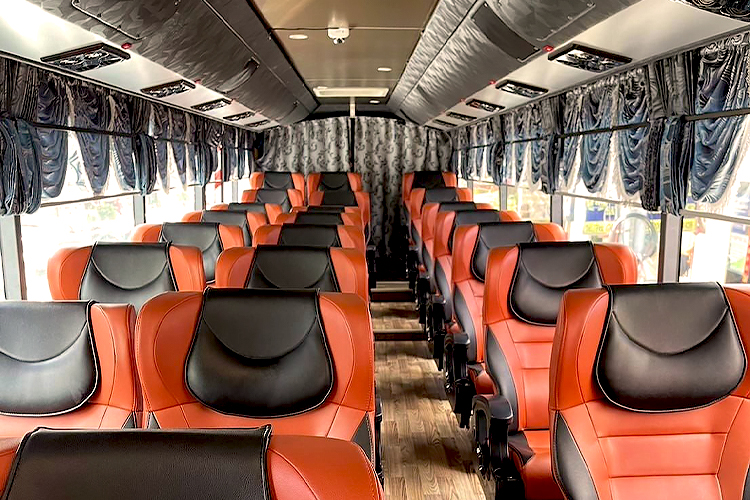 ภายในรถโดยสาร Angkana Bus Express