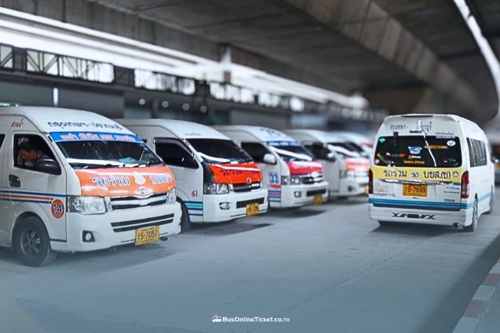 จุดจอดคิวรถตู้หมอชิตใหม่