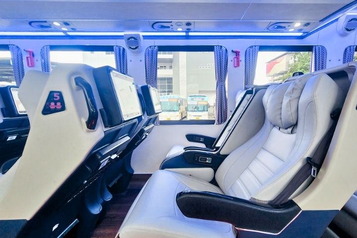 นครชัยแอร์ VIP 21 ที่นั่ง