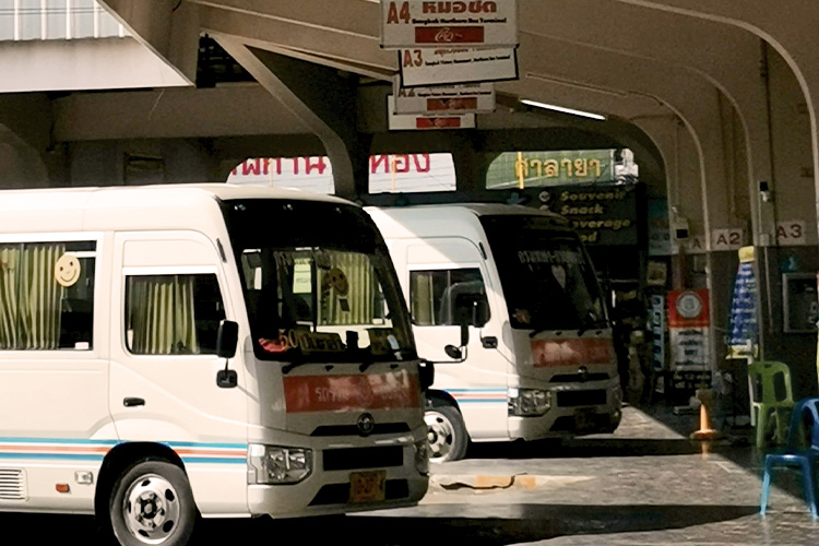 ชานชาลา บขส กาญจนบุรี