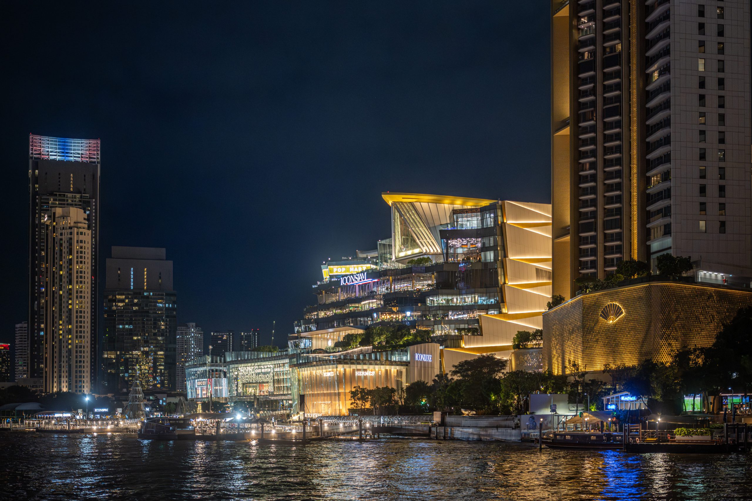 暹罗天地 ICONSIAM 购物中心