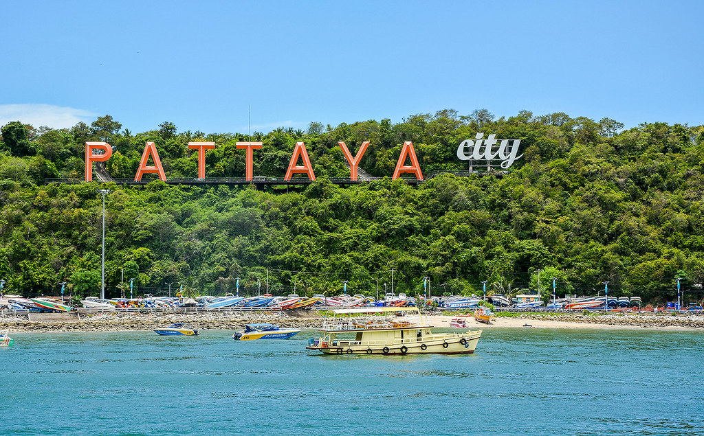 芭堤雅 (Pattaya)到曼谷 (Bangkok)