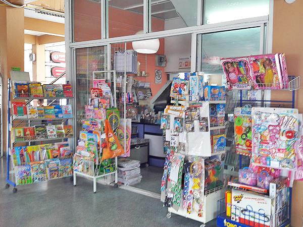 Minimart in Chiang Mai Bus Terminal 3