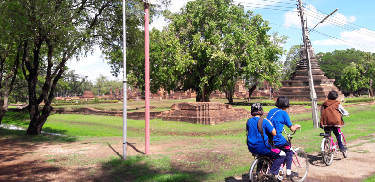 ทัวร์จักรยานในอุทยานประวัติศาสตร์สุโขทัย