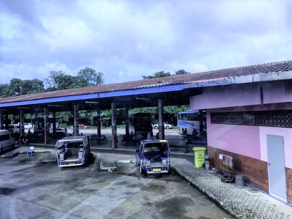 Songthaew platform in Trat Bus Station