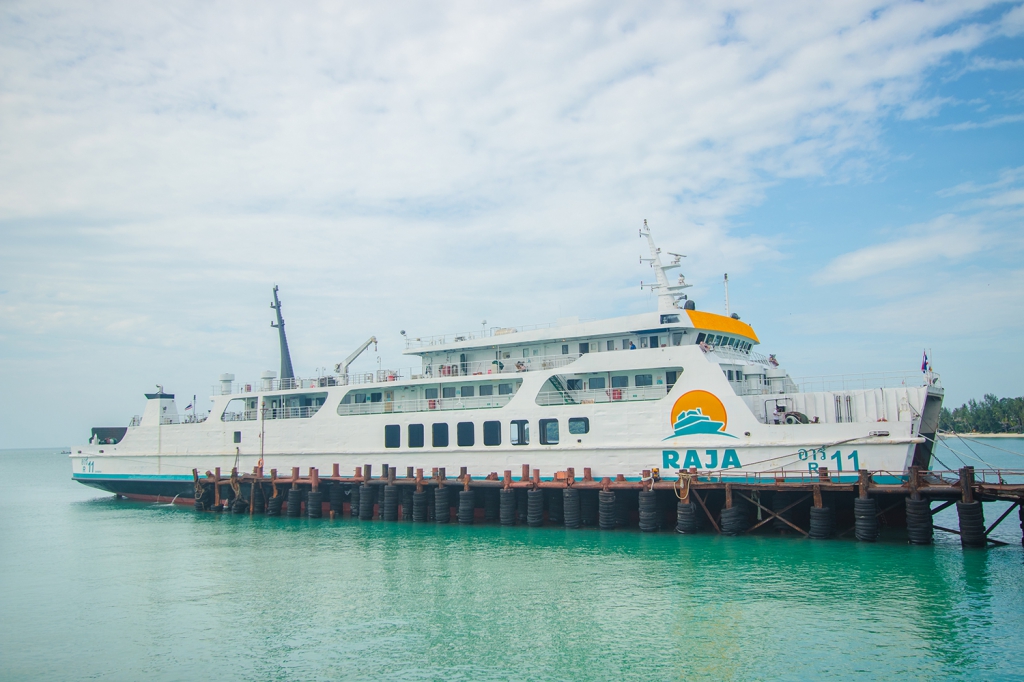 Raja Ferry Port